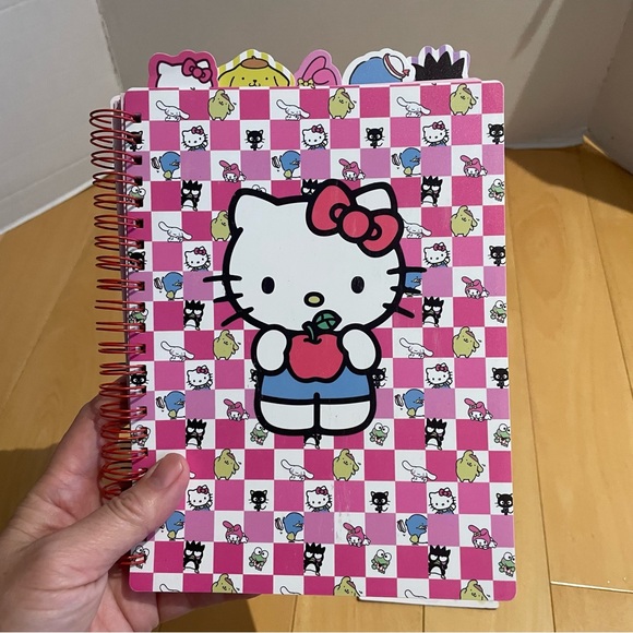 New hello kitty notebook and bow pen bundle - Picture 2 of 6